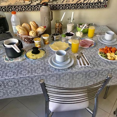 פורטו אלגרה Homestay 3 - Avenida Carlos Gomes מראה חיצוני תמונה