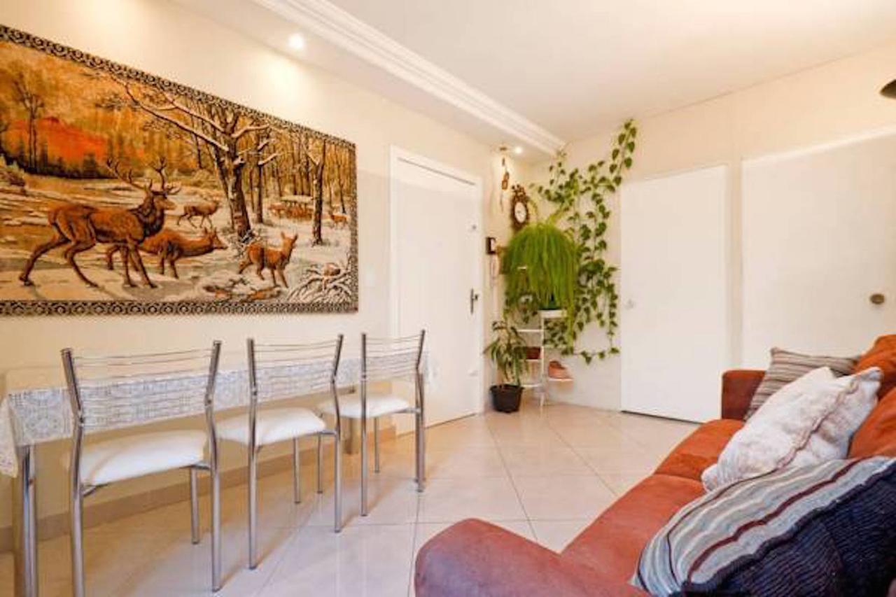 פורטו אלגרה Homestay 3 - Avenida Carlos Gomes מראה חיצוני תמונה