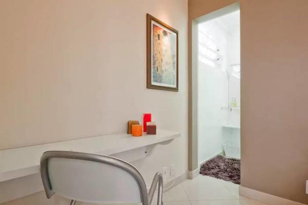 פורטו אלגרה Homestay 3 - Avenida Carlos Gomes מראה חיצוני תמונה